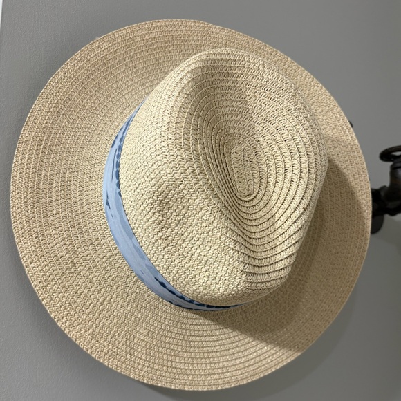 NWT Summer & Rose Madison Straw Fedora with Blue Tie-Dye Band - Picture 6 of 10